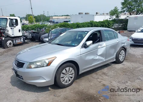 2009 Honda Accord 2.4 Lx z USA, uszkodzony, nr VIN 1HGCP26329A117819